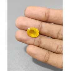 Yellow sapphire (pukhraj) 11.05 Carats / 12.15 Ratti